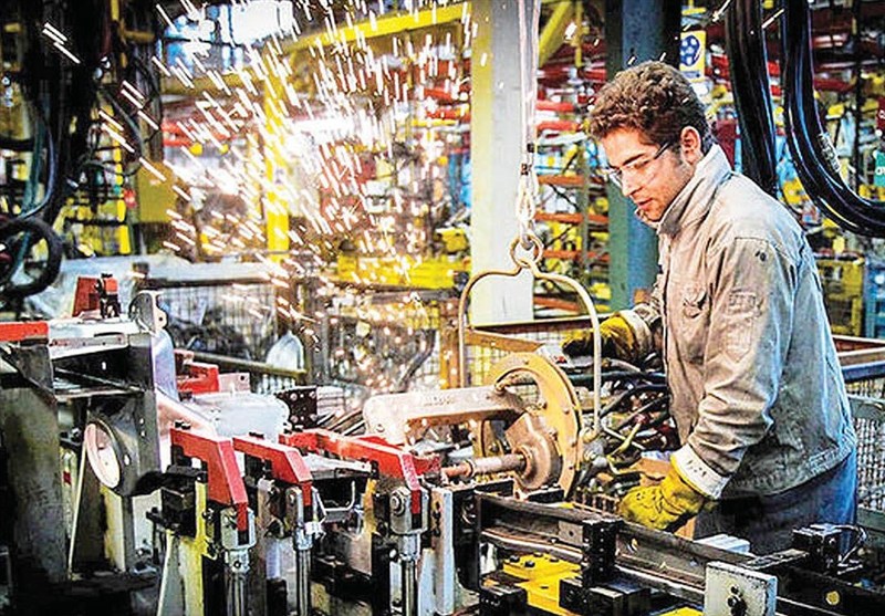  صنعت ایران تا 5 برابر بیشتر از حد استاندارد انرژی مصرف می‌کند